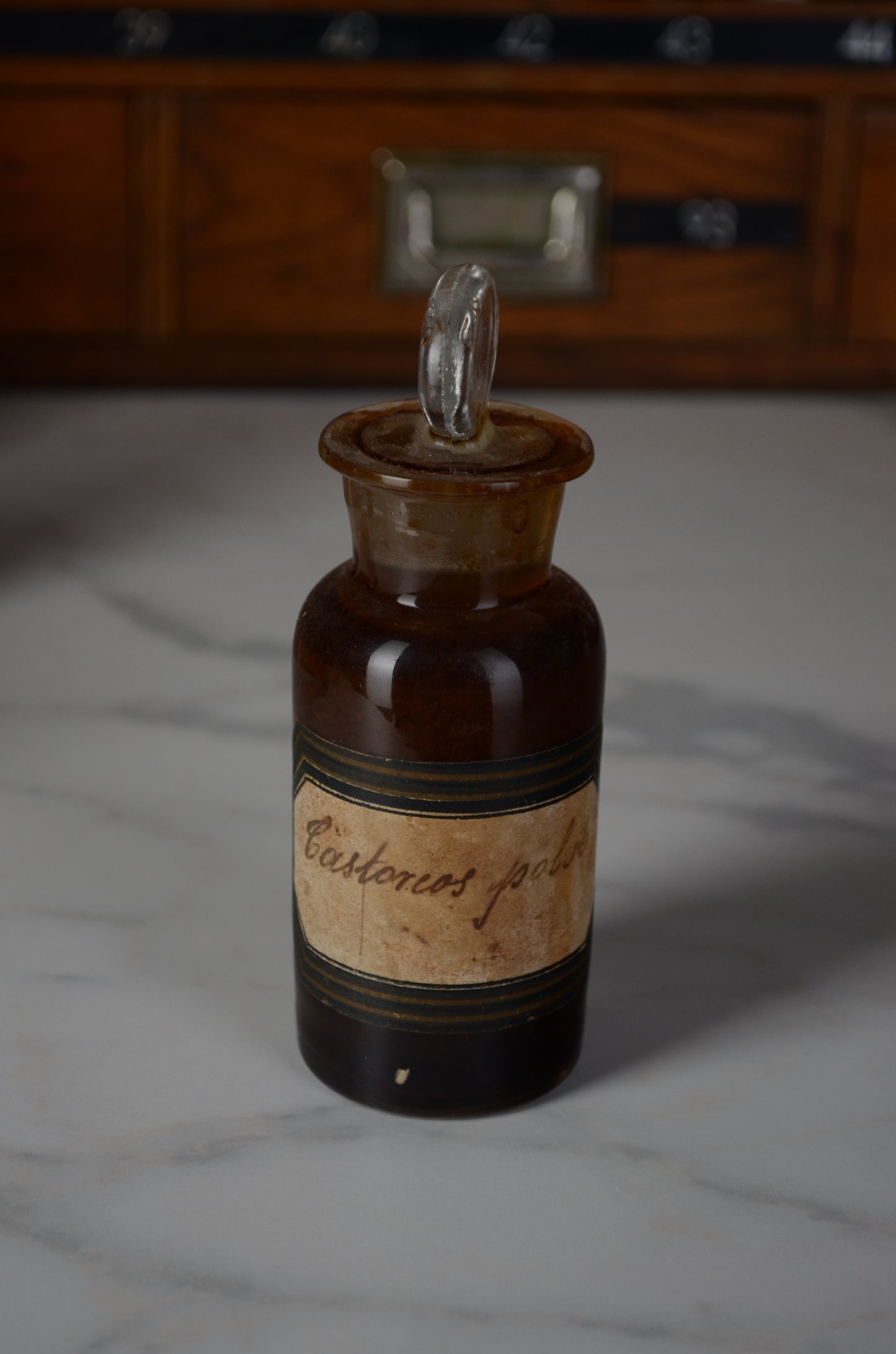 Tintura de Castoreum: El Poderoso Secreto Animal de la Perfumería