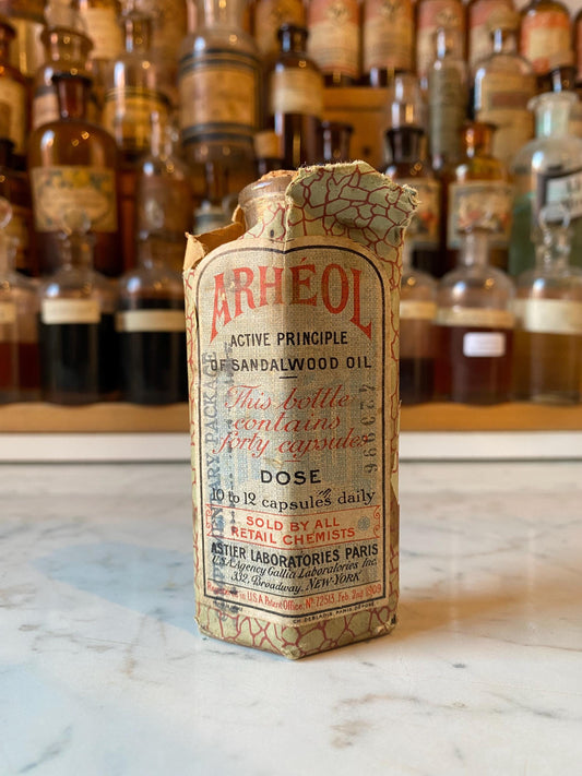 5 Cápsulas de Sándalo – Año 1909 | El Tiempo Sellado en Madera Viva