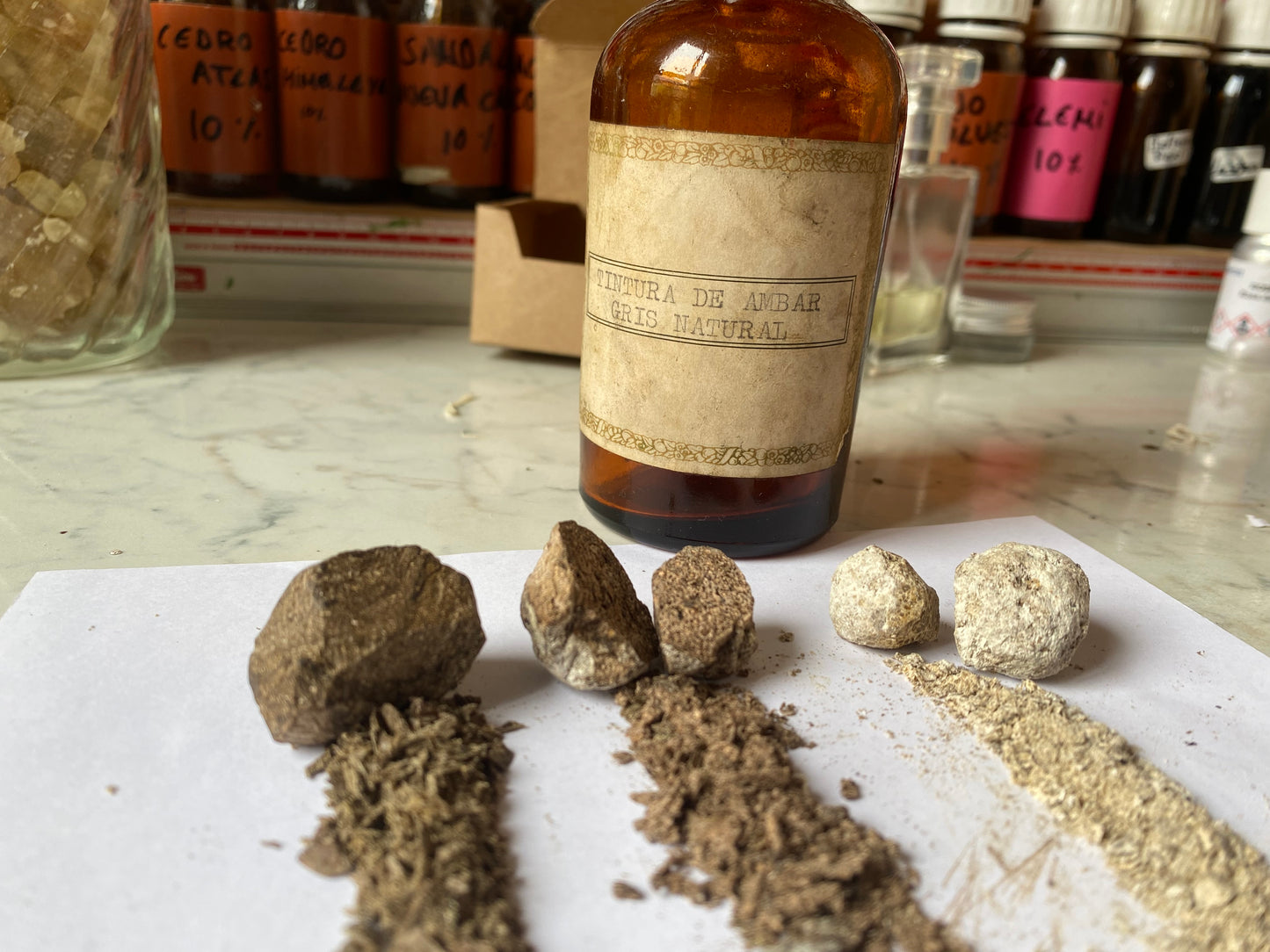 Tintura de Ámbar Gris Artesanal al 10% – Para Perfumistas que Buscan lo Verdadero