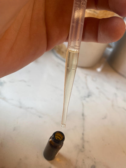 Orris Resinoide Destilacion Molecular  (Iris Pallida) | Italia