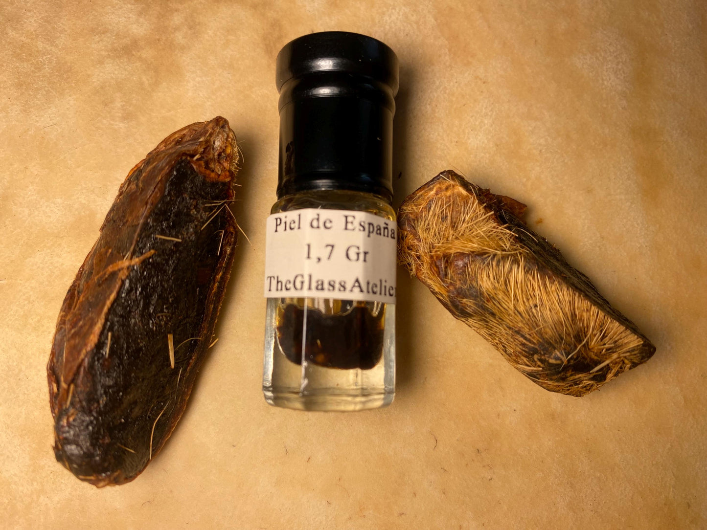 Spanish Attar Leather | 1.7 grams