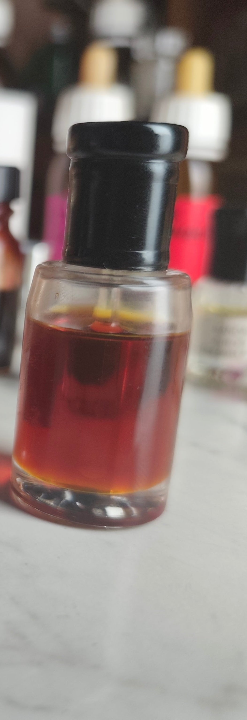 Hainan Hydro-distilled, Leather-Herbal